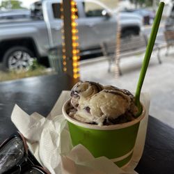 Scoops On 5th