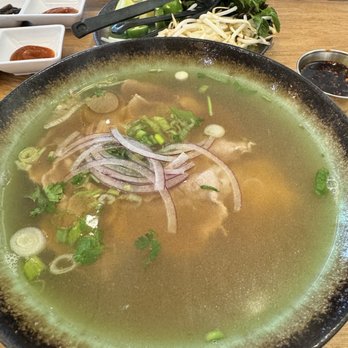Mint Asian Kitchen - Pho Dac biet - Laotian Near Me - Mequon, Wisconsin