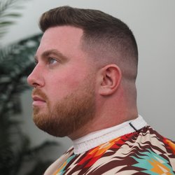 Apex Barber Shop - Skin Fade & Beard