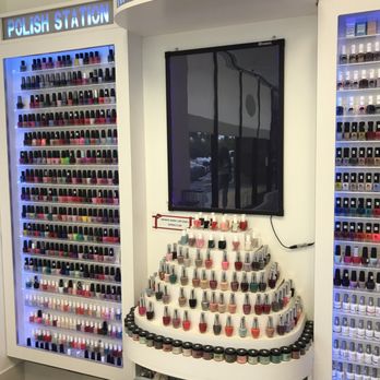 Nails 4 U & Spa - Nail Salons Near Me - Fullerton, California