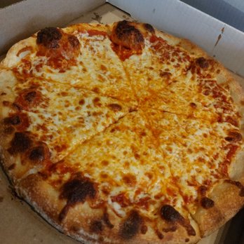 Tony's Panini & Pizza - Small cheese pizza (no brushed oil and air bubbles kept at the crust's edge) - Sandwiches Near Me - Mississauga, Ontario Tony's Panini & Pizza - Small cheese pizza (no brushed oil and air bubbles kept at the crust's edge) - Sandwiches Near Me - Mississauga, Ontario