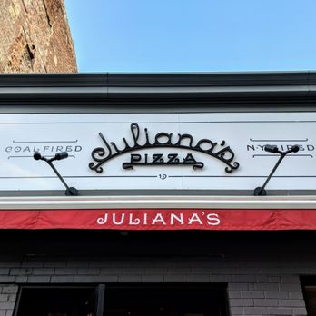 Juliana's - The line moves fast, you definitely have to stop here! - Pizza Near Me - Brooklyn, New York Juliana's - The line moves fast, you definitely have to stop here! - Pizza Near Me - Brooklyn, New York