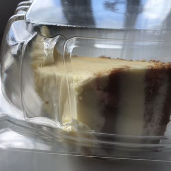 Stasio's - Limoncello cake - Italian Near Me - Orlando, Florida Stasio's - Limoncello cake - Italian Near Me - Orlando, Florida