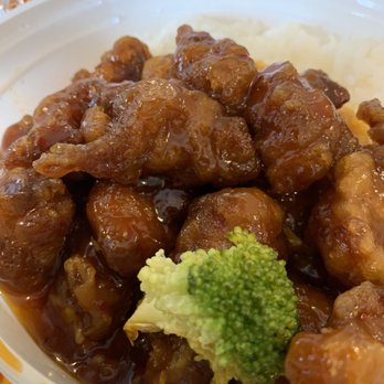 China Wok - a plate of food with broccoli - Chinese Near Me - Boone, North Carolina