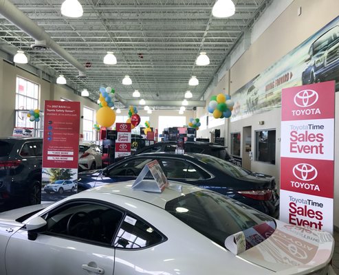 RIVERHEAD TOYOTA - Updated December 2025 - 28 Photos & 82 Reviews ...