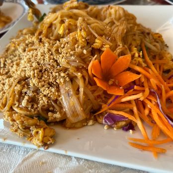 Siam House - Pad Thai Noodle - Thai Near Me - Bloomington, Indiana Siam House - Pad Thai Noodle - Thai Near Me - Bloomington, Indiana