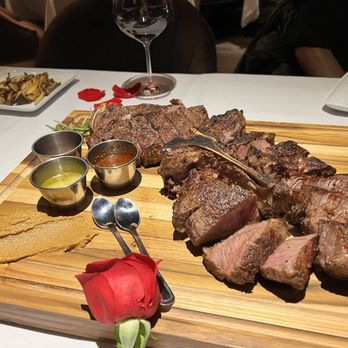 The Steak Library - Porterhouse & Kansas City Strip, both dry aged - Steakhouses Near Me - Lomita, California