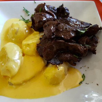La Flor de la Canela - Anticuchos de corazon con papas a la huancaina - Latin American Near Me - Buenos Aires, C
