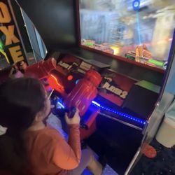 Revolution Laser Tag & Arcade - Jurassic park arcade