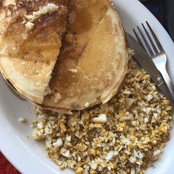 Fonda Mis Tías - Hot cakes con huevo revuelto