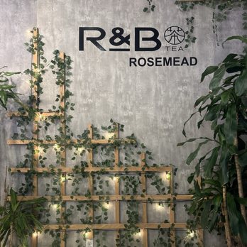 R&B Tea - Entrance - Bubble Tea Near Me - Rosemead, California R&B Tea - Entrance - Bubble Tea Near Me - Rosemead, California