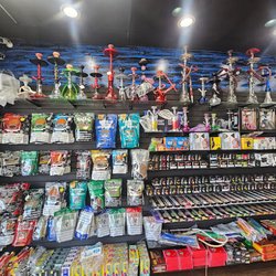 Super Smoke Outlet