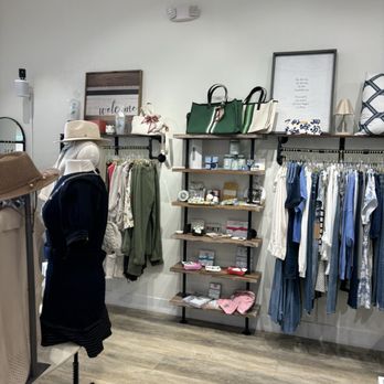 Alixandra Collections - Women's Clothing Near Me - Scottsdale, Arizona