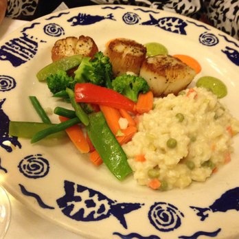 Sardi's - Sea Scallops - American Near Me - New York, New York Sardi's - Sea Scallops - American Near Me - New York, New York
