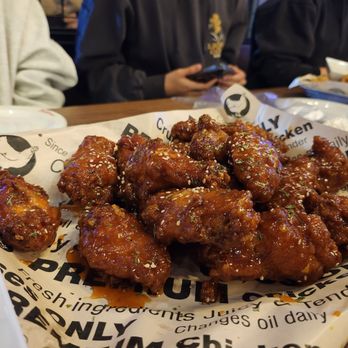 Pelicana Chicken - Signature 18 wings - Chicken Wings Near Me - Carrollton, Texas
