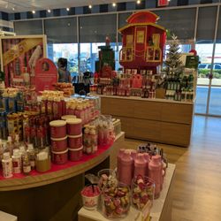 Bath & Body Works