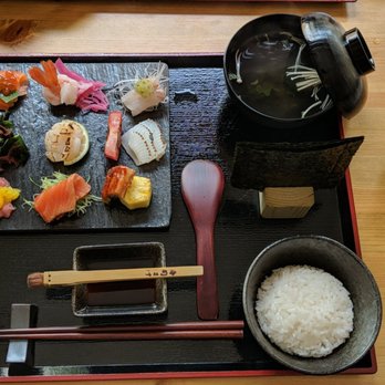 Ume Williamsburg - Sushi Bars Near Me - Brooklyn, New York