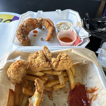 DB’s Cajun Kitchen - Catfish and shrimp - Seafood Near Me - Las Vegas, Nevada DB’s Cajun Kitchen - Catfish and shrimp - Seafood Near Me - Las Vegas, Nevada