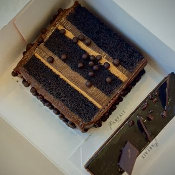 Parfait Paris - The London Cake - Bakeries Near Me - San Diego, California