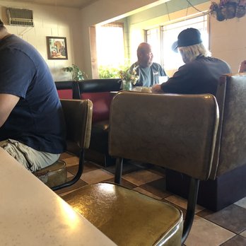 Annie's Restaurant - Breakfast & Brunch Near Me - Romoland, California