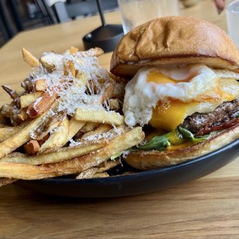 Stone Cellar Bistro - burger - New American Near Me - Arvada, Colorado