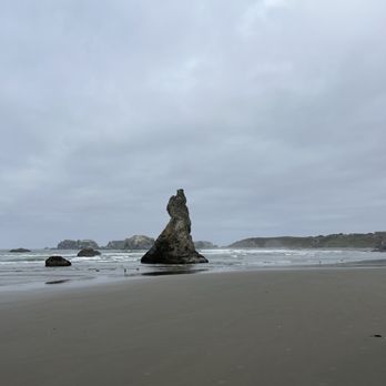 Face Rock State Scenic Viewpoint - Landmarks & Historical Buildings Near Me - Bandon, Oregon Face Rock State Scenic Viewpoint - Landmarks & Historical Buildings Near Me - Bandon, Oregon