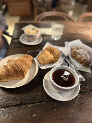 Perenn Bakery by null