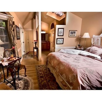 Union Street Inn - The Carriage House - Bed & Breakfast Near Me - San Francisco, California Union Street Inn - The Carriage House - Bed & Breakfast Near Me - San Francisco, California
