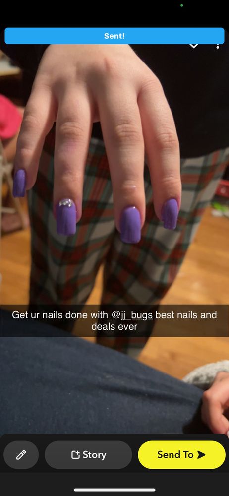 Knightshaw Nails Logo