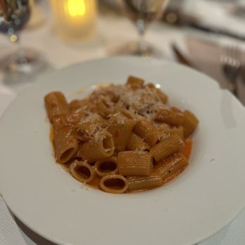 T-Bones - Rigatoni ala Vodka - Steakhouses Near Me - Las Vegas, Nevada T-Bones - Rigatoni ala Vodka - Steakhouses Near Me - Las Vegas, Nevada