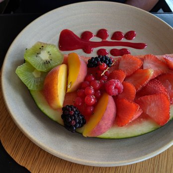 O Deck - Assiette de fruit - Restaurants Near Me - Nantes, 44