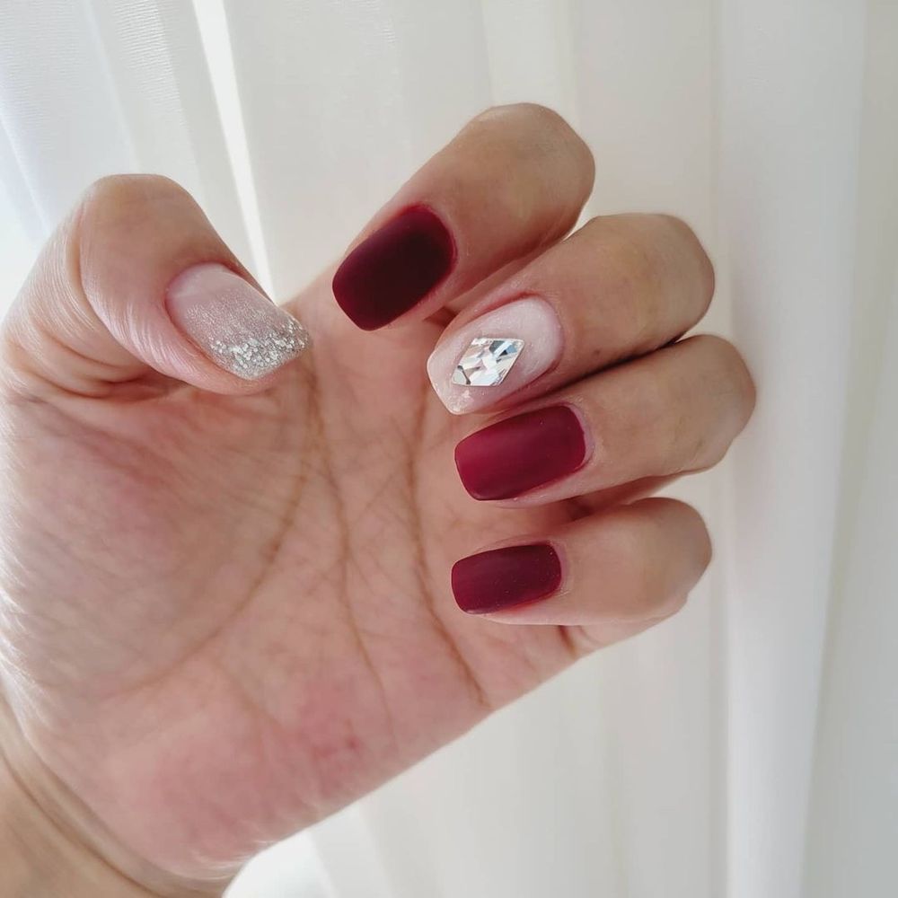 Elegant Nails