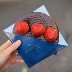 Hans Egstorf - Strawberry