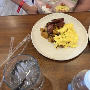 River Ranch Cattle Company - Kid's breakfast - Bars Near Me - River Ranch, Florida