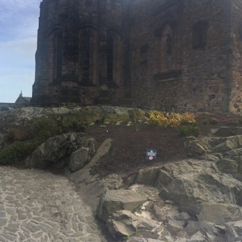 Edinburgh Castle - Back of the War Memorial (and my honey) - Landmarks & Historical Buildings Near Me - Edinburgh, EDH