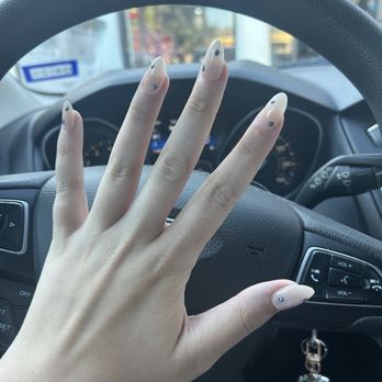 Majestic Nails - Nail Salons Near Me - Sacramento, California