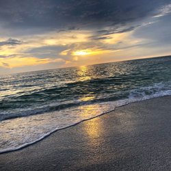 Sandpiper Inn - Beach