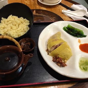 Koi Palace Express - Hainan Chicken Lunch Set, with teapot herbal soup (4 stars) - Cantonese Near Me - Dublin, California Koi Palace Express - Hainan Chicken Lunch Set, with teapot herbal soup (4 stars) - Cantonese Near Me - Dublin, California