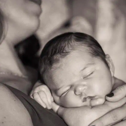 Lotus Mother Care - With support, her mental and physical wellbeing is balanced, giving her more space to fall in love with her baby.