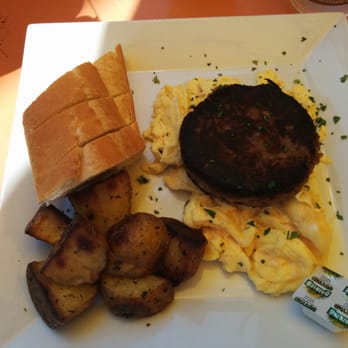 Starling Diner - Corn Beef Patty Hash - New American Near Me - Long Beach, California