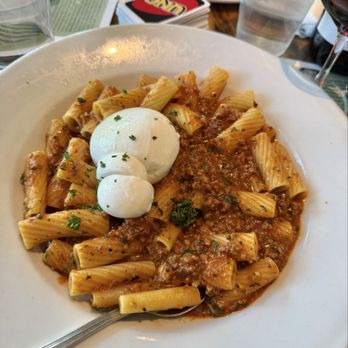 Piero's PizzaVino - Bolognese and burrata pasta dish - Italian Near Me - Palm Desert, California