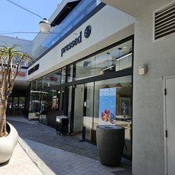 Encino Courtyard - Pressed and Blaze