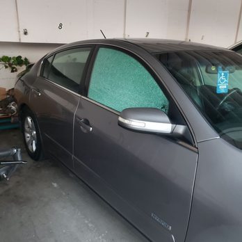 Blue's Auto Glass - Auto Glass Services Near Me