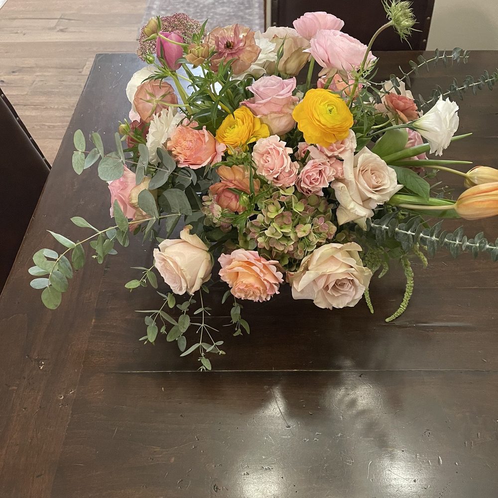 French Buckets - My mom's birthday arrangement from French Buckets - beautiful, elegant, and so fresh! Thank you! - Florists Near Me - Newport Beach, California