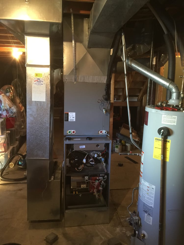 Slide of Issa Heating & Cooling & Plumbing