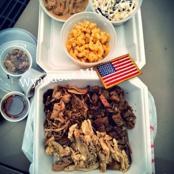 Uncle Honeys BBQ - Food Trucks Near Me - Wyandotte, Michigan Uncle Honeys BBQ - Food Trucks Near Me - Wyandotte, Michigan