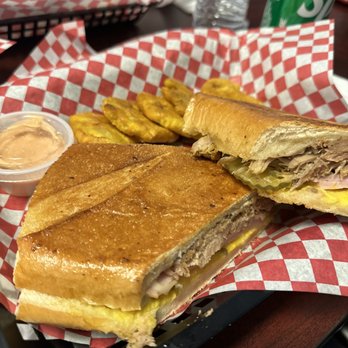 Maracas y Sabor - Cubano sandwich (9"). - Sandwiches Near Me - El Paso, Texas Maracas y Sabor - Cubano sandwich (9"). - Sandwiches Near Me - El Paso, Texas