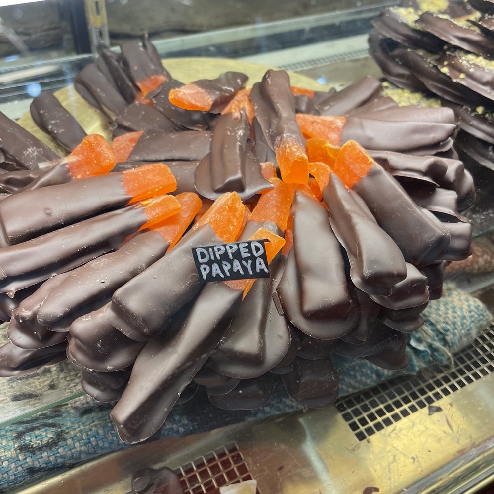 Chocolate En La Plaza - Chocolatiers & Shops Near Me - Santa Fe, New Mexico Chocolate En La Plaza - Chocolatiers & Shops Near Me - Santa Fe, New Mexico