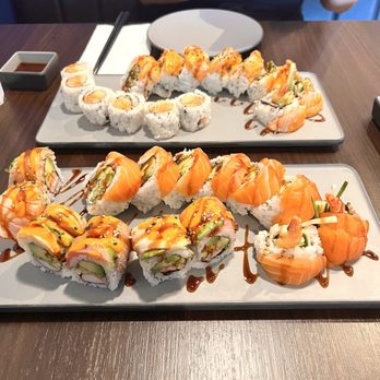 Fishing Sushi - SR01 Red Dragon Roll (8pcs) and SR18 Blow Rainbow R (6pcs) - Japanese Near Me - Mississauga, Ontario Fishing Sushi - SR01 Red Dragon Roll (8pcs) and SR18 Blow Rainbow R (6pcs) - Japanese Near Me - Mississauga, Ontario