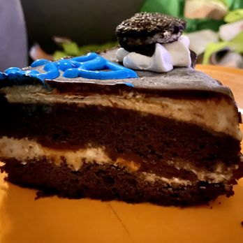 Cold Stone Creamery - Monrovia - Custom ice cream cake - Ice Cream & Frozen Yogurt Near Me - Monrovia, California